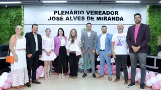 Câmara Municipal de Soledade realizou Sessão Solene alusiva ao Outubro Rosa e homenageou profissionais pelos serviços prestados à população