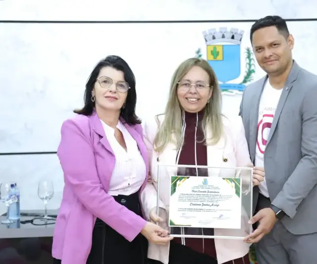 Câmara de Soledade homenageia profissionais em Sessão Solene do Outubro Rosa