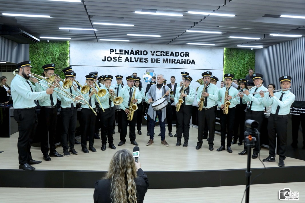 Na noite de ontem, a Câmara Municipal de Soledade viveu um momento especial de emoção, ...
